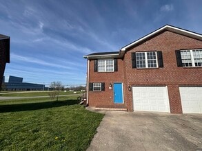 Building Photo - 312 Parker Pl