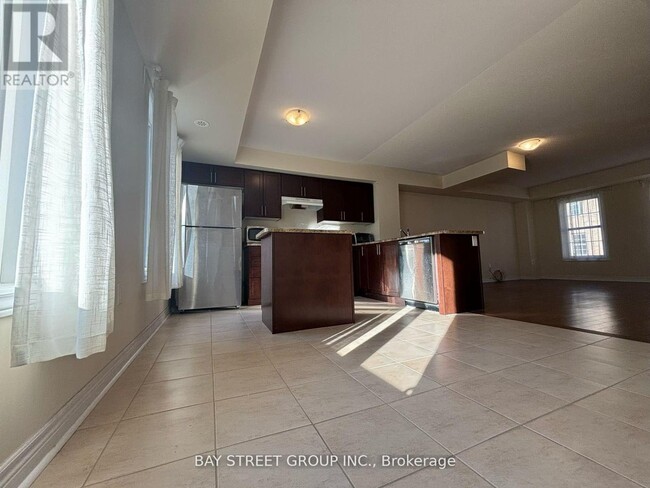 Building Photo - 2280-2280 Baronwood Dr