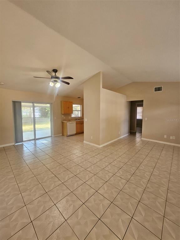 Foto del edificio - 1427 Hayworth Rd