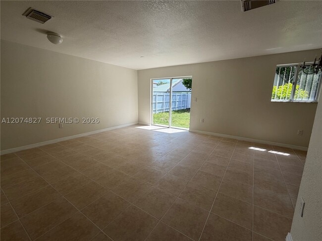 Foto del edificio - 26259 SW 135th Pl