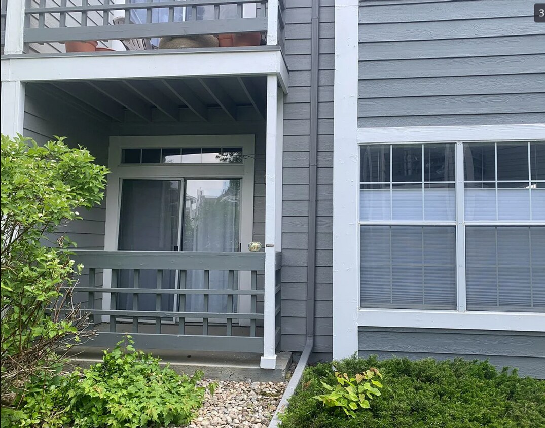 Foto principal - AMAZING 2 Bed 2 Bath Condo In North Boulde...