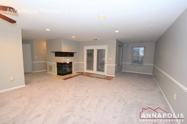 Building Photo - 10d greystone court