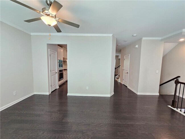 Foto del edificio - 871 Sunset Park Dr