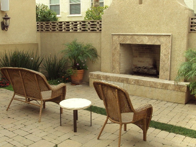 Primary Photo - Two Bedroom Suite Townhome and Includes a ...
