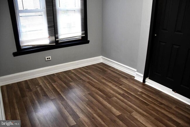 Foto del edificio - 5623 Walton Ave