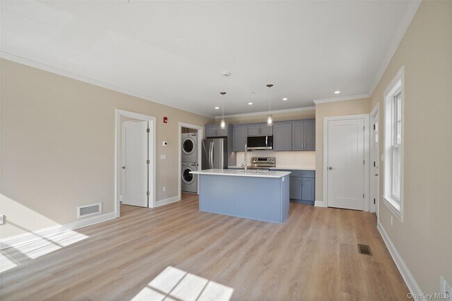 Foto del edificio - 5 Edgemont Rd