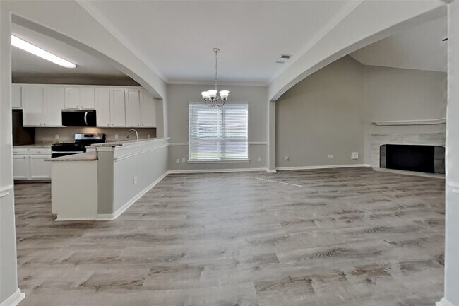 Building Photo - 19119 Sprintwood Ct