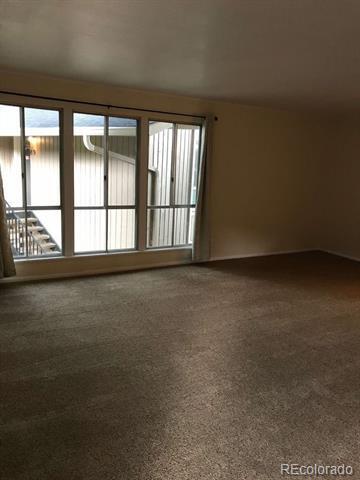 Foto del edificio - 6495 E Happy Canyon Rd