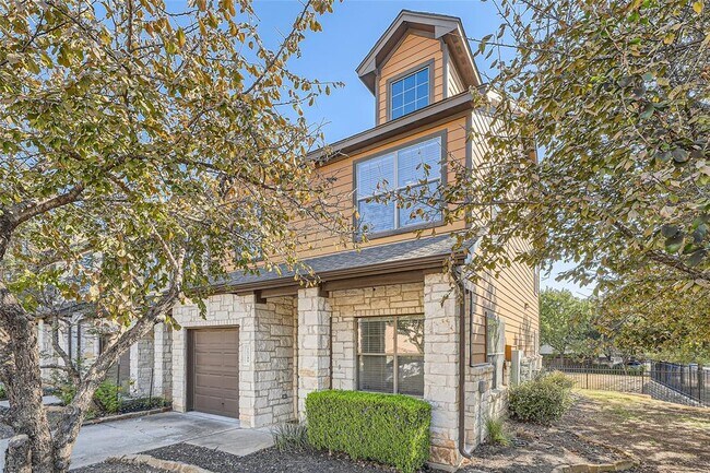 Building Photo - 11249 Lost Maples Trail