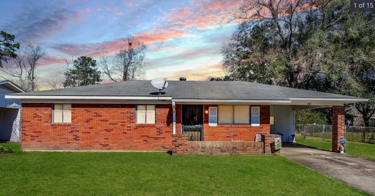 Foto principal - 307 Alice Dr