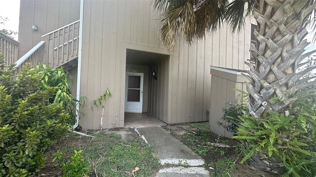 Foto del edificio - 5061 Eaglesmere Dr