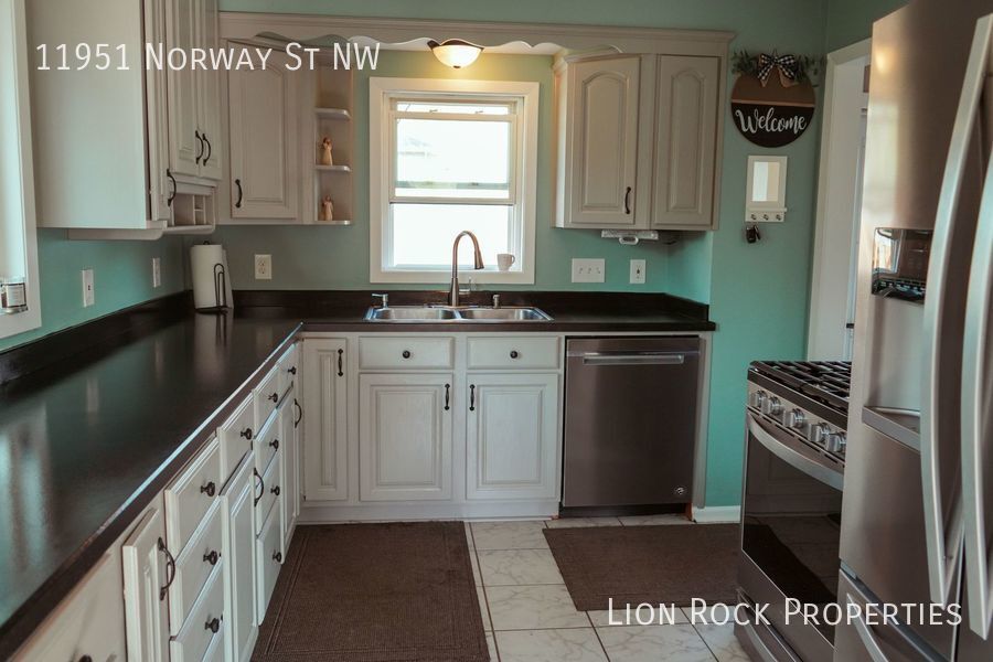 Primary Photo - Experience the Best in Coon Rapids Living ...