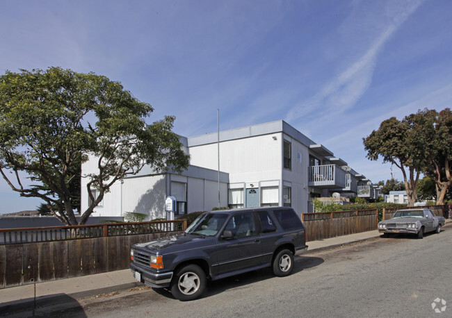 Studio Apartments Seaside Ca