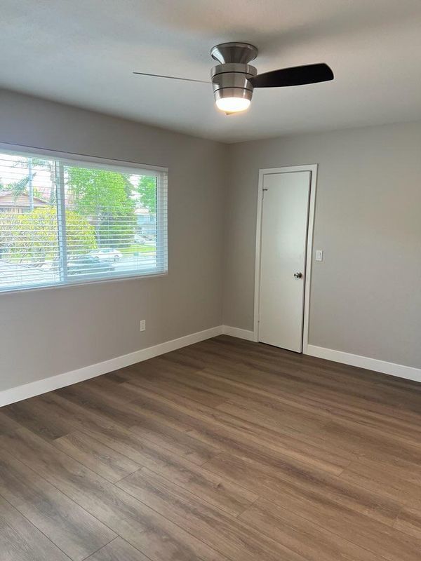 Foto del edificio - 161 Greentree Ln