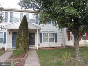 Building Photo - 9905 Matti Hill Ct