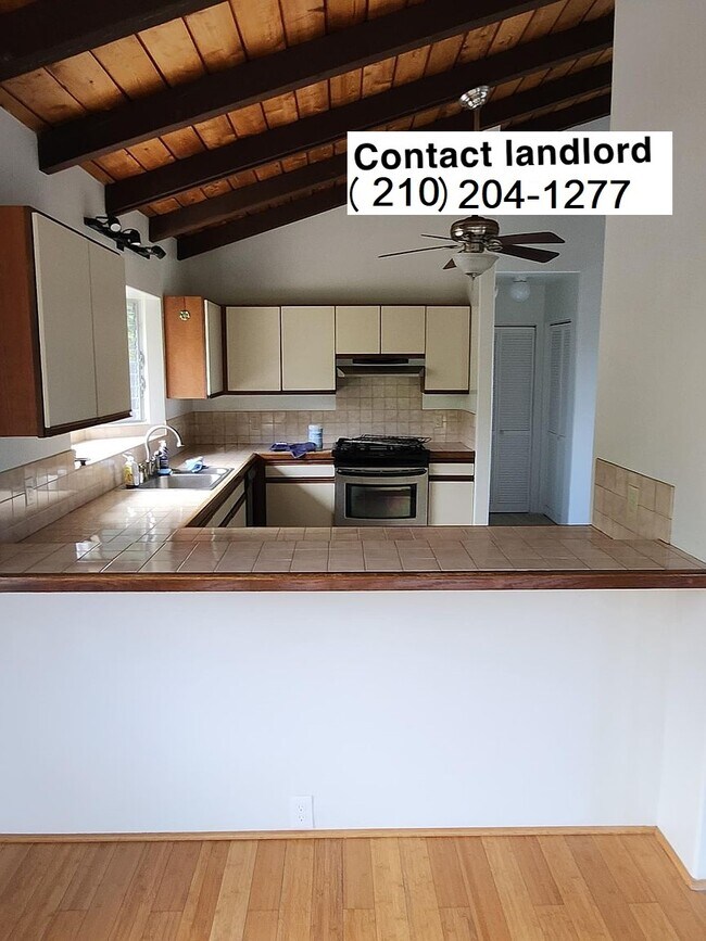 Foto del edificio - 2900 10th Ave