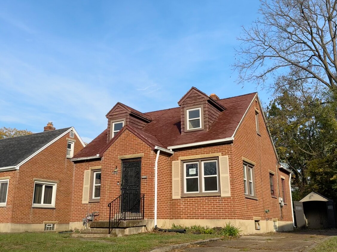 Foto principal - 4105 W 2nd St
