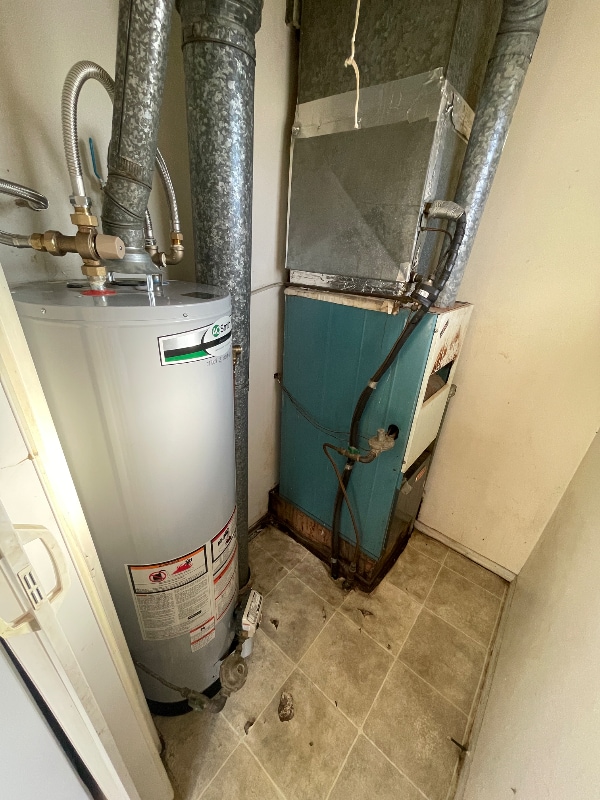 Foto del edificio - 1107 W James Blvd