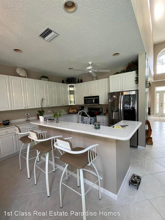 Building Photo - 3 br, 3.5 bath House - 1627 SE Ballantrae ...