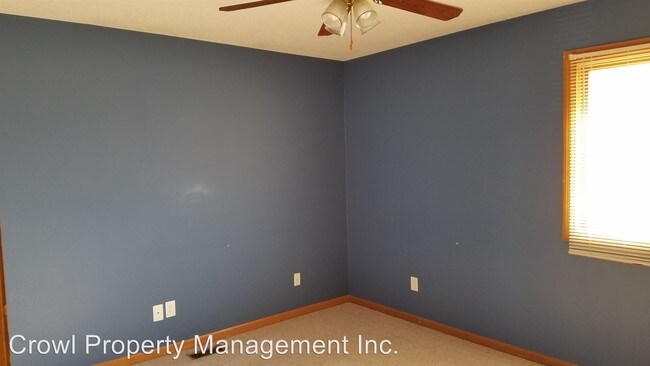 Building Photo - 3 br, 1 bath House - 1805 Ave C