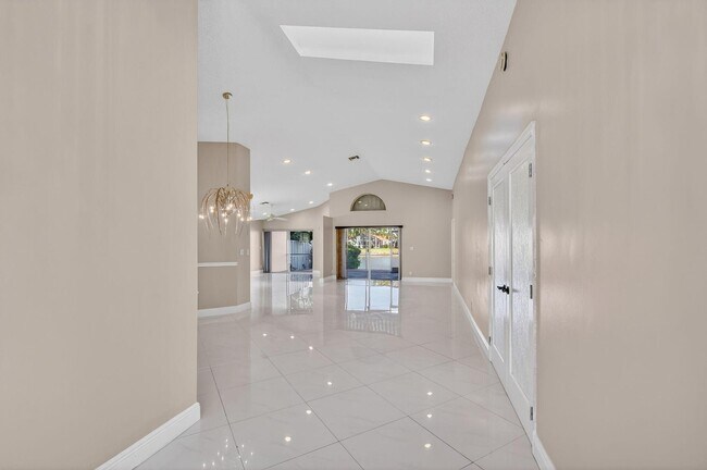 Foto del edificio - 7891 Sailing Shores Terrace