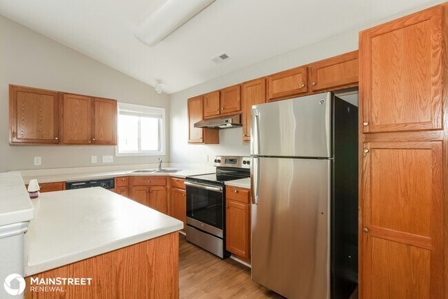 Building Photo - 10445 Hugue Way