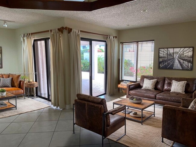 Foto del edificio - 1301 SW 124th Ct