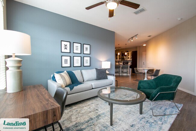 Foto del edificio - 9100 Dowden Rd
