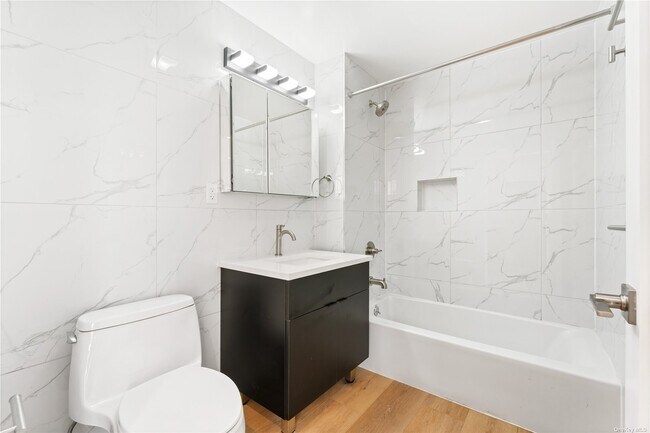 Foto del edificio - 901 60th St