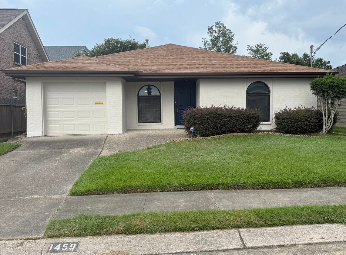 Foto principal - 1459 Aris Ave