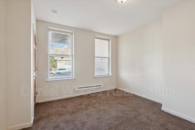 Foto del edificio - 758 S 52nd St