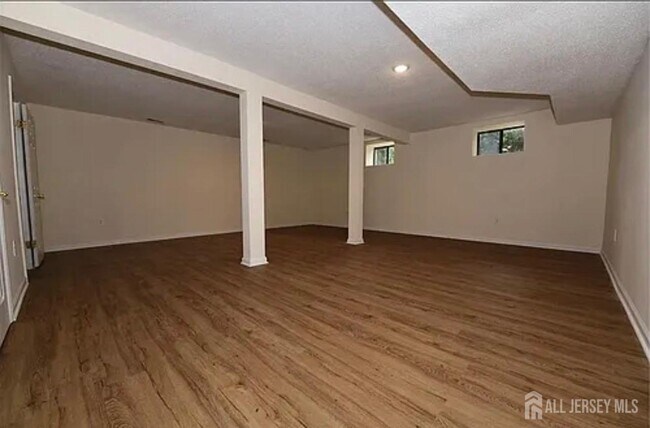 Foto del edificio - 1502 Edison Glen Terrace