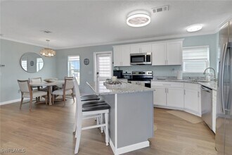 Building Photo - 25 Emily Ln