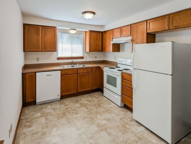 Building Photo - 4811 80th St NE