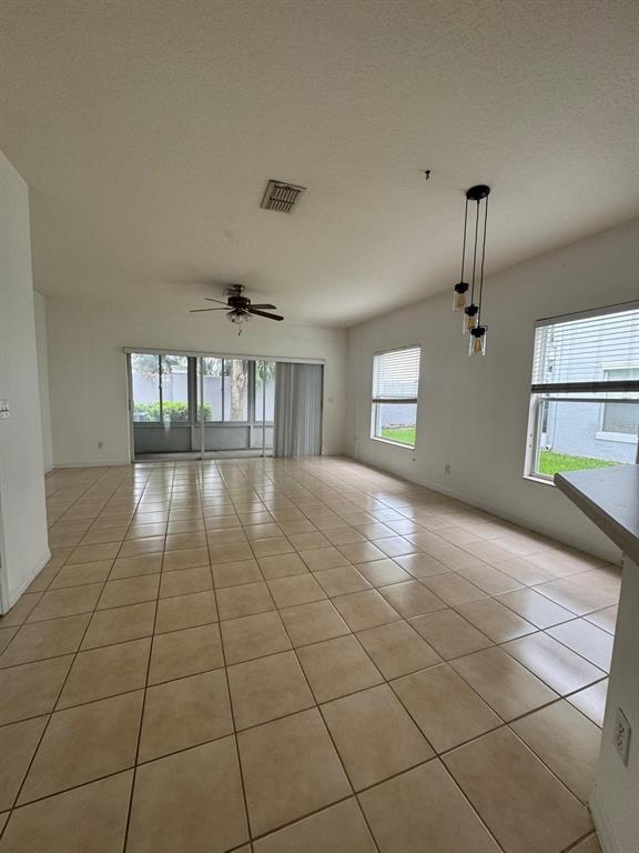 Building Photo - 10804 Savannah Wood Ct
