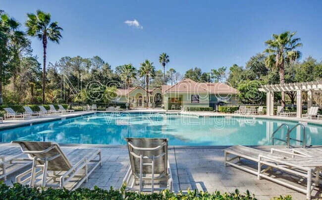 Foto del edificio - 7701 Timberlin Park Blvd