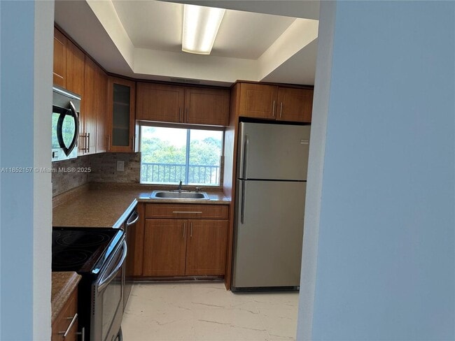 Foto del edificio - 9401 SW 4th St