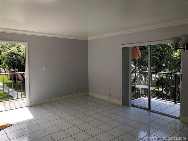 Building Photo - 6961 SW 129th Ave