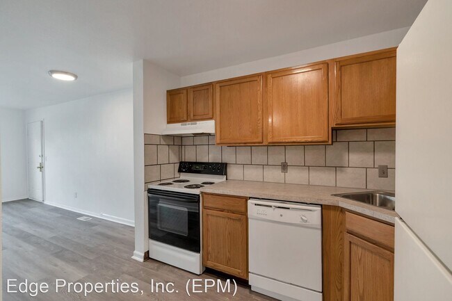 Foto del edificio - 185 S Sable Blvd