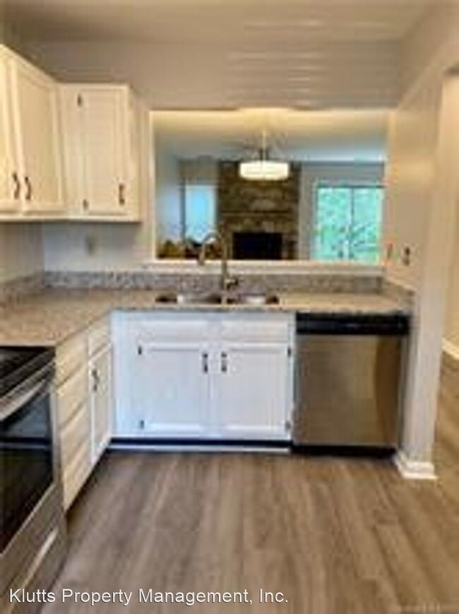 Building Photo - 2 br, 2.5 bath House - 6322 Windsor Gate lane