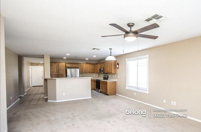 Building Photo - 2215 W Nancy Ln