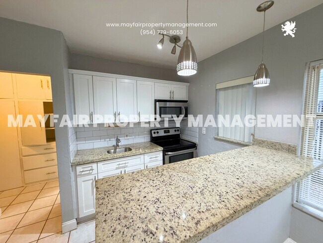 Foto del edificio - 1621 NE 5th Ct