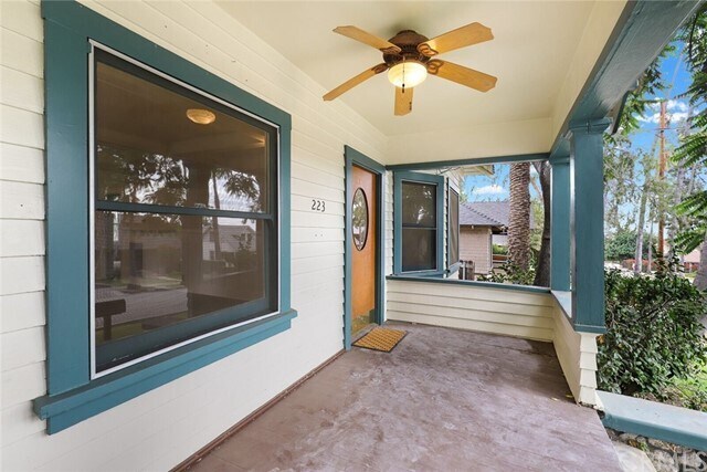 Building Photo - 223 Santa Anita Ct