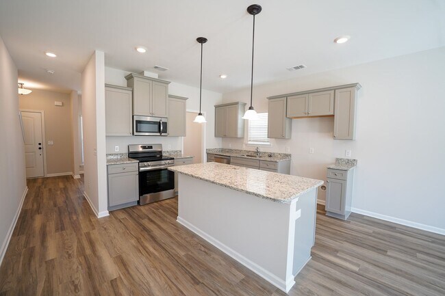 Foto del edificio - Available Now!