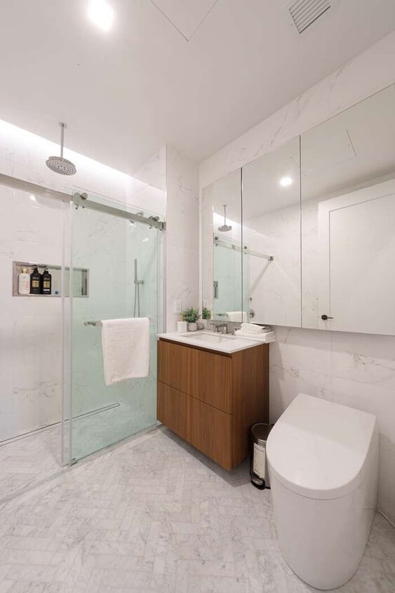 Photo - 35-32 Leavitt St (Queens, NY)