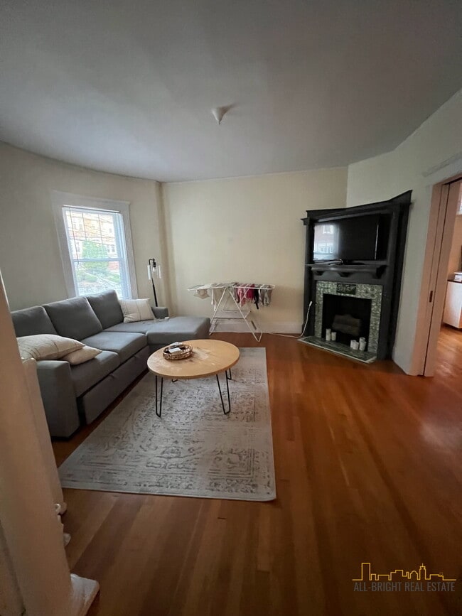Building Photo - 98 Westbourne Ter