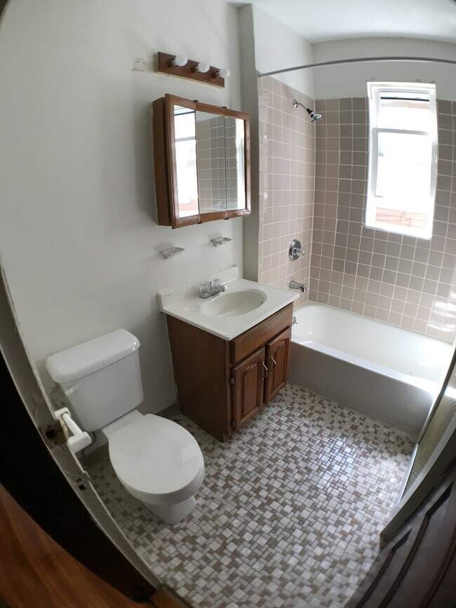 Foto del edificio - 103-105 Lincoln St / Owen Properties, LLC
