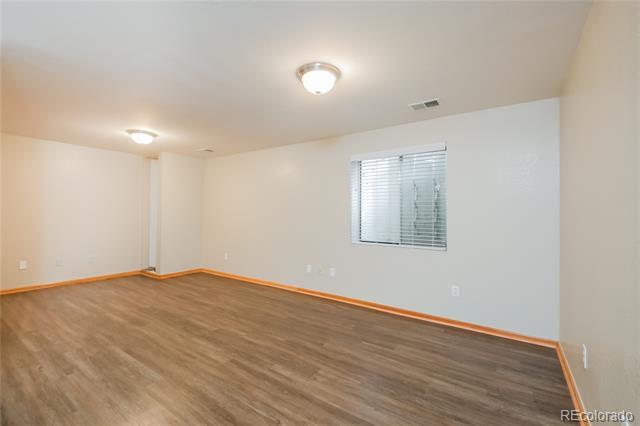 Foto del edificio - 13319 Cherry Cir
