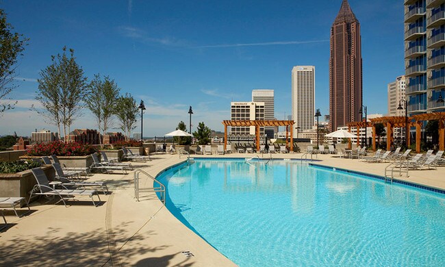Pool - 400 W Peachtree St NW