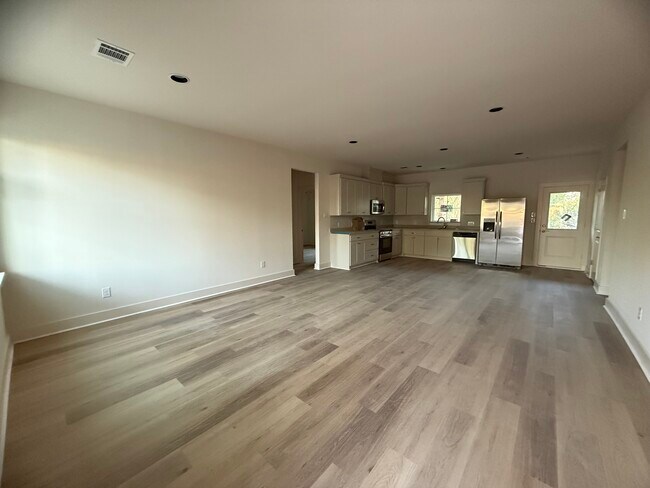 Foto del edificio - 106 Kirkland St